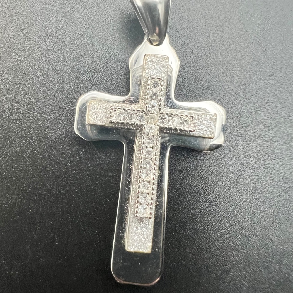 Layered Cross Pendant OS‎ Silver Crystal Excellent